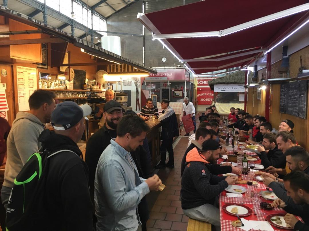 aux forts des halles repas